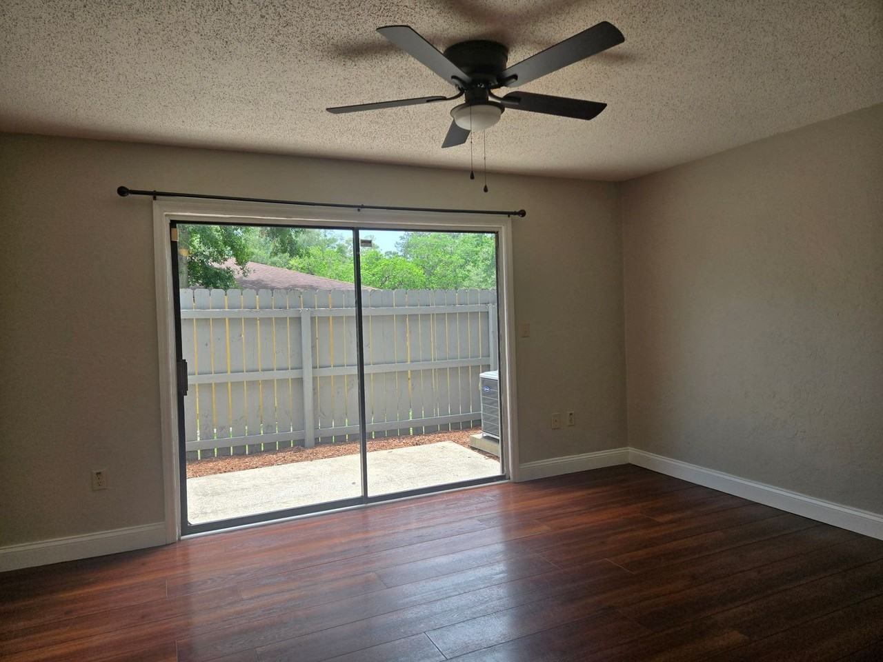 4503 Nw 41st Pl - Photo 5 of 42