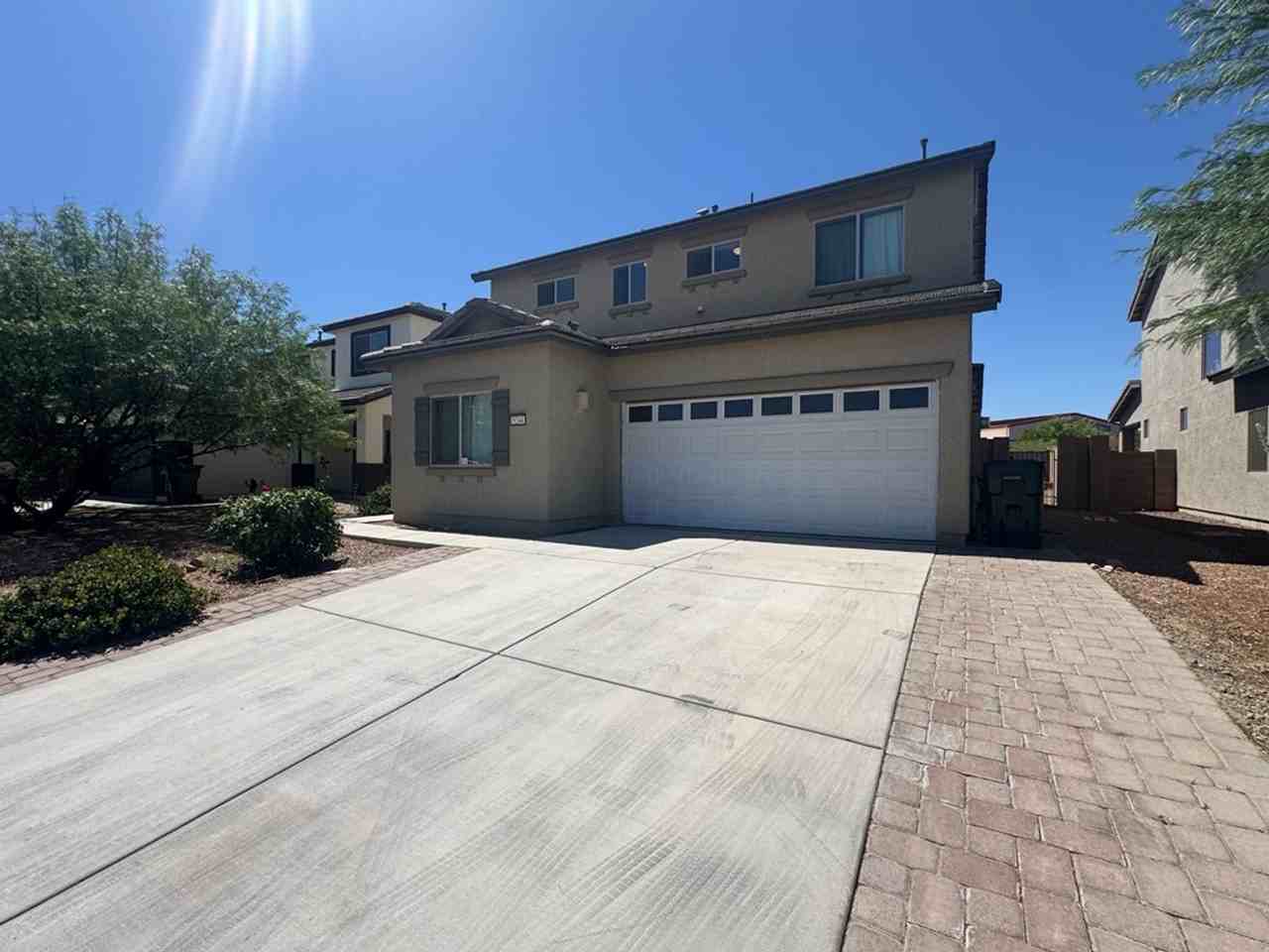 5244 Encanto Dr - Photo 3 of 28