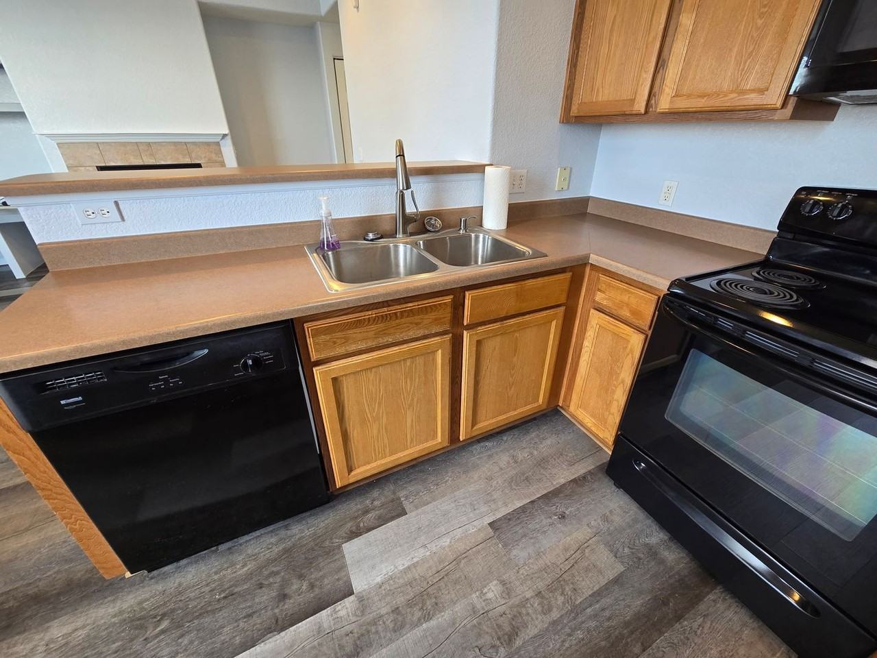 8865 Federal Blvd #202 - Photo 4 of 27