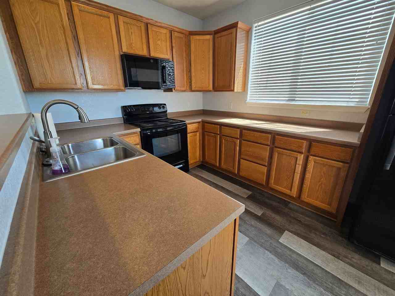 8865 Federal Blvd #202 - Photo 5 of 27