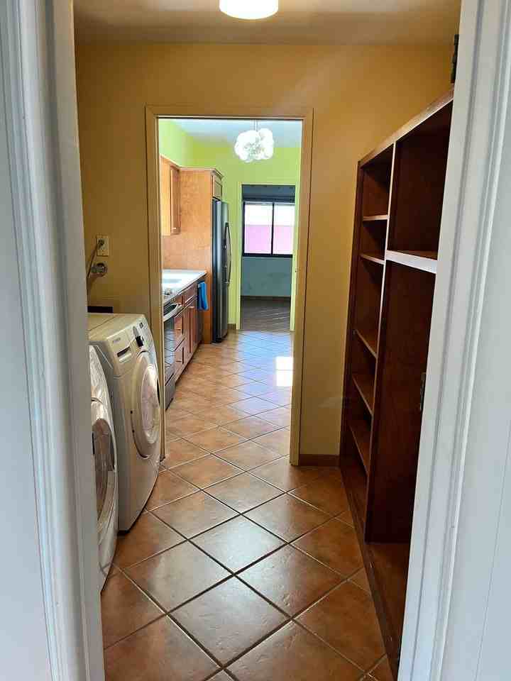 7641 E Palma St - Photo 4 of 39