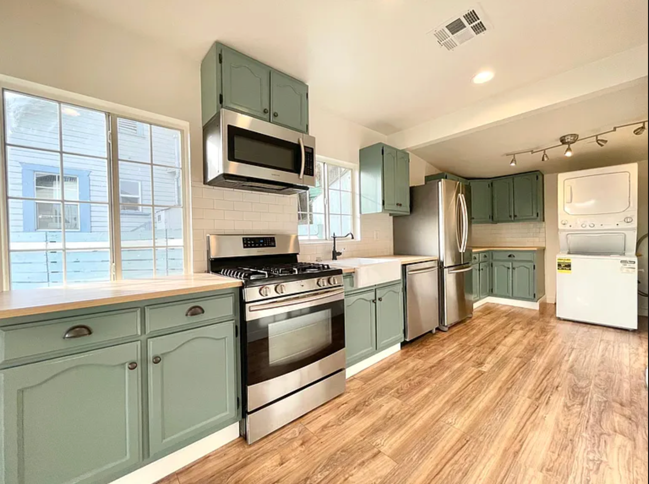 6512 Aldama St - Photo 4 of 21
