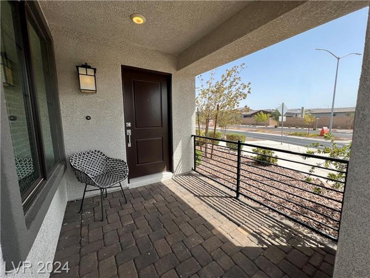 649 Pickled Pepper Pl - Photo 2 of 23