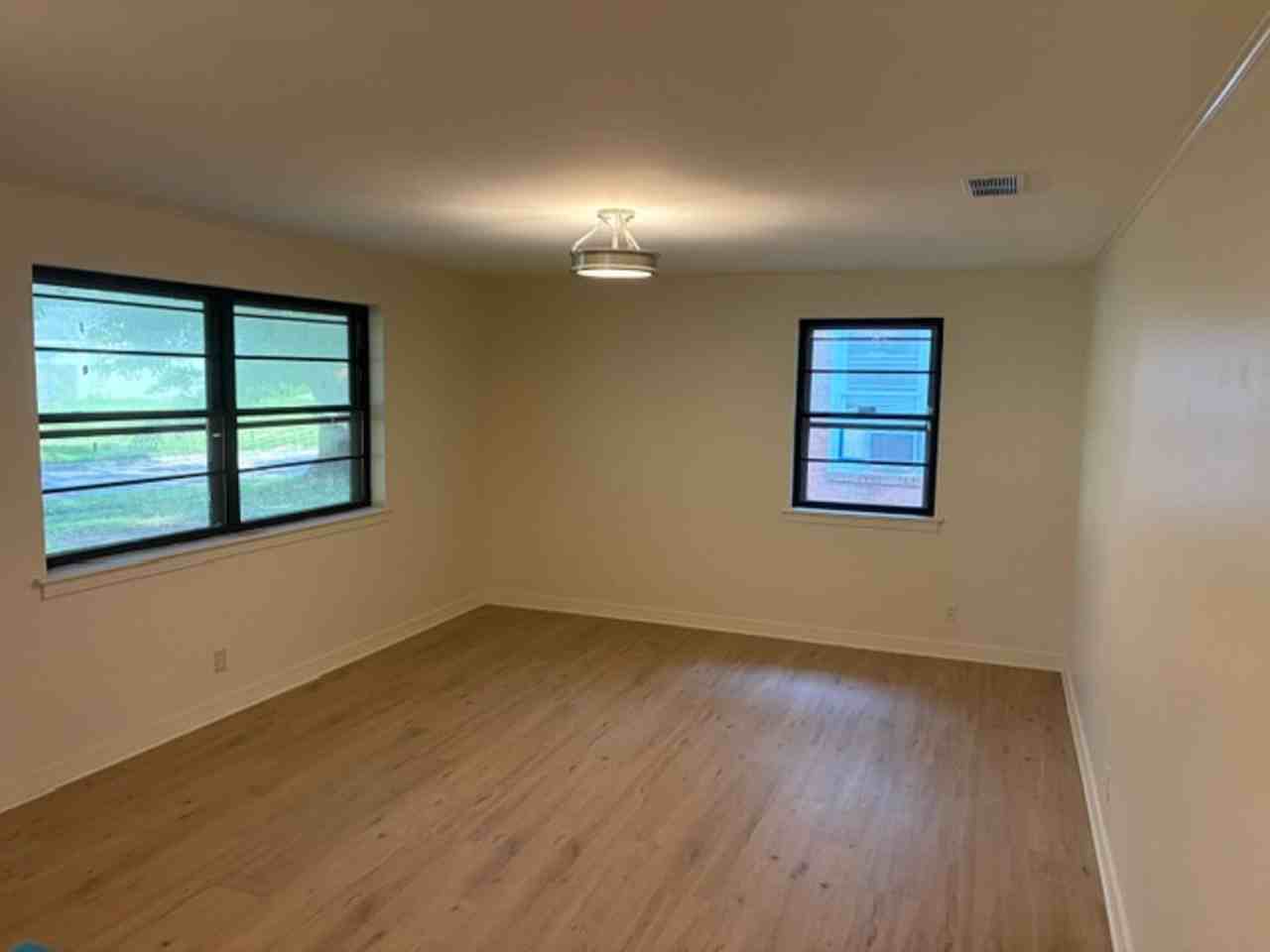 2615 Judith Pl - Photo 2 of 17