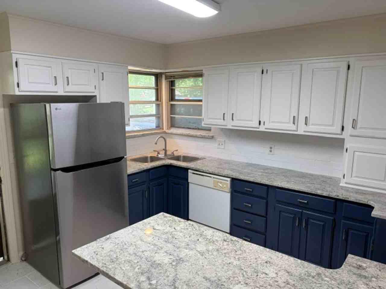 2615 Judith Pl - Photo 3 of 17