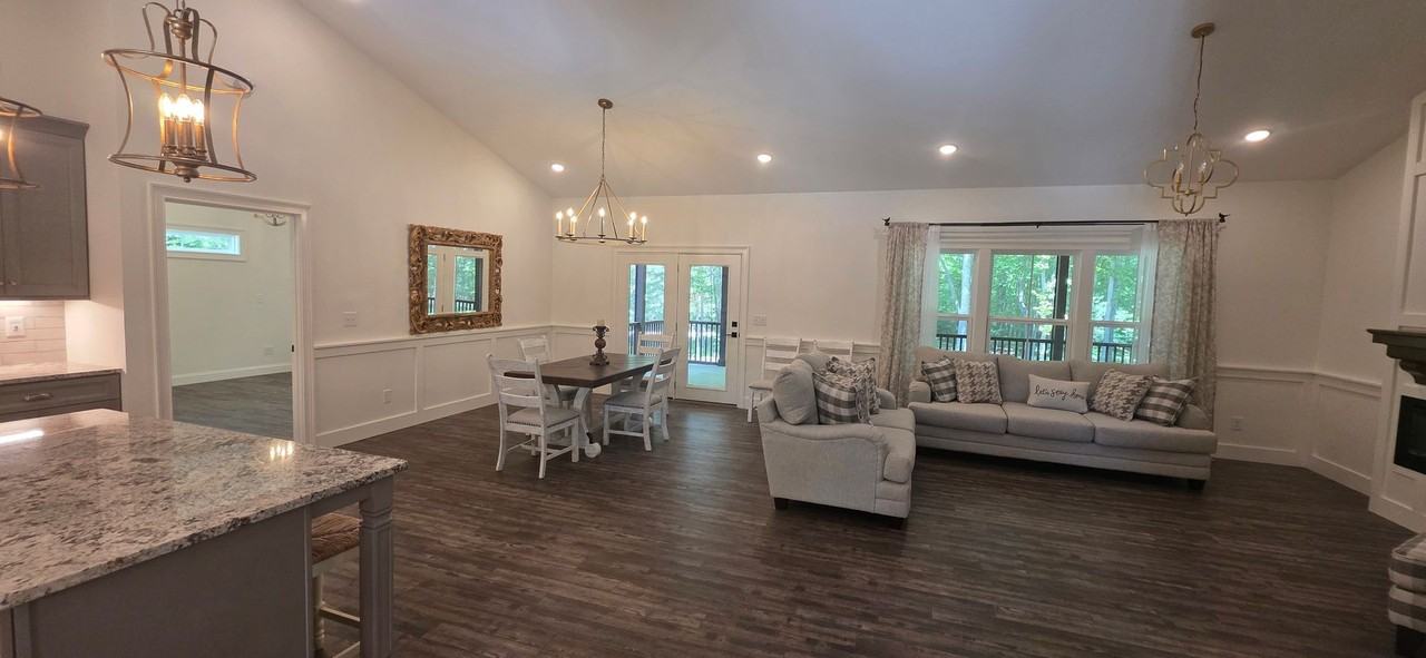 701 Westchester Dr - Photo 5 of 16