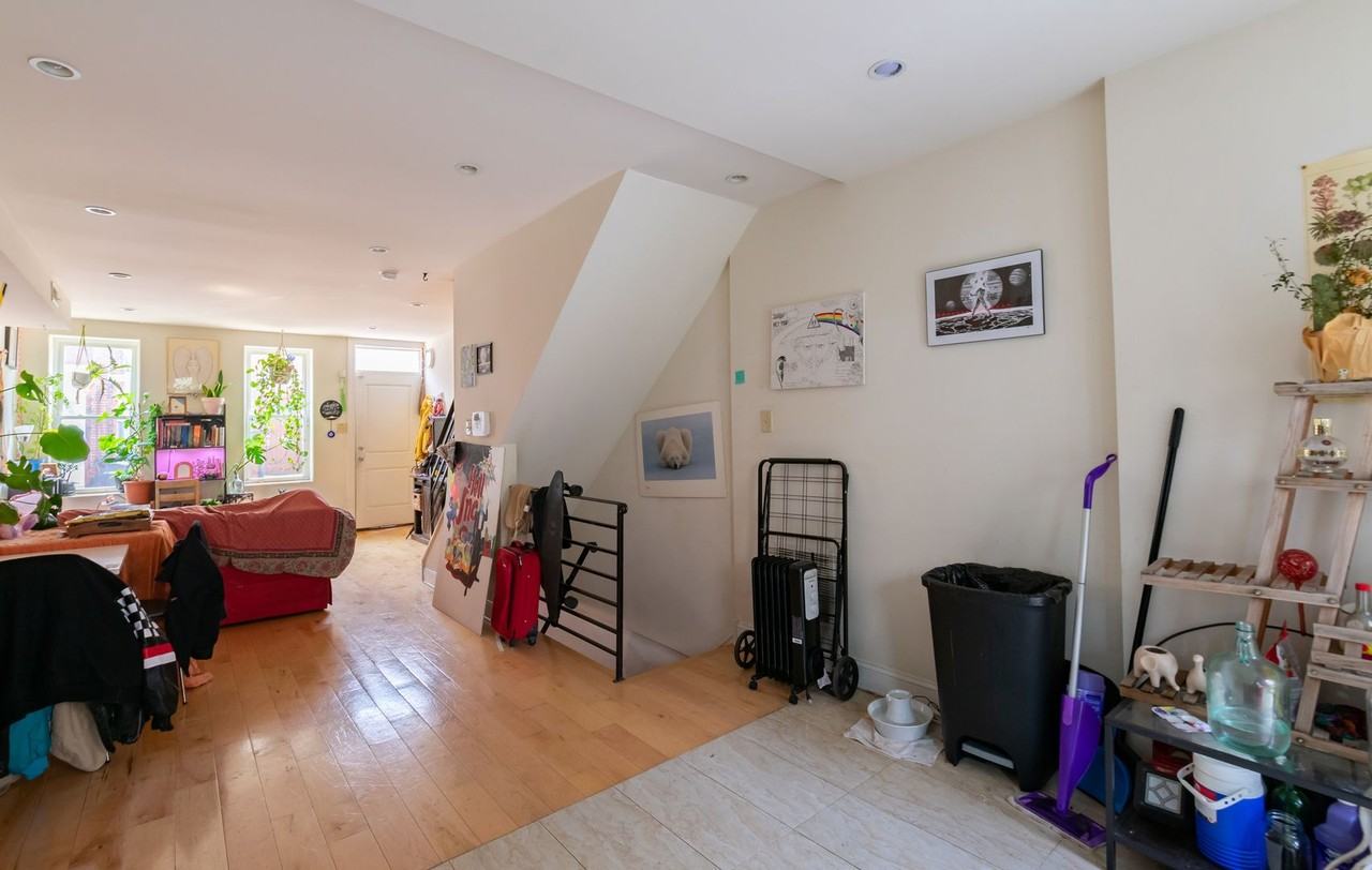 1538 S Opal St - Photo 5 of 23