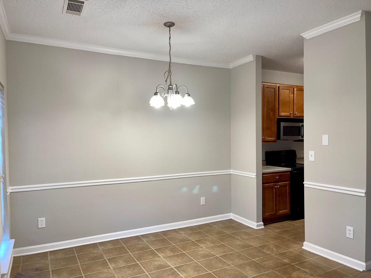 237 Shenandoah Dr - Photo 6 of 13