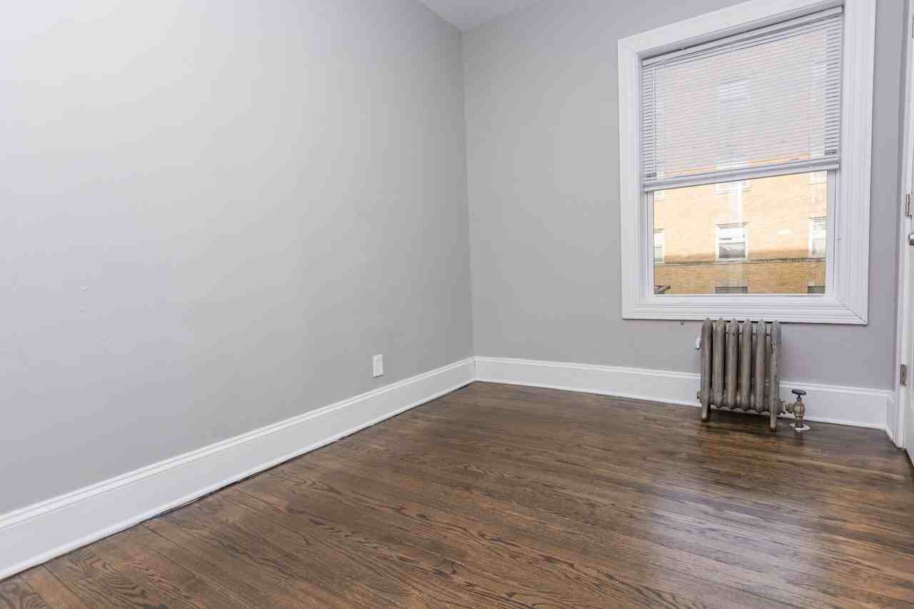 8000 S Justine St - Photo 5 of 6