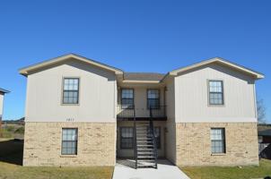 featured image of 1811 Pontotoc Trce