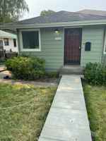 featured image of 705 Se High St