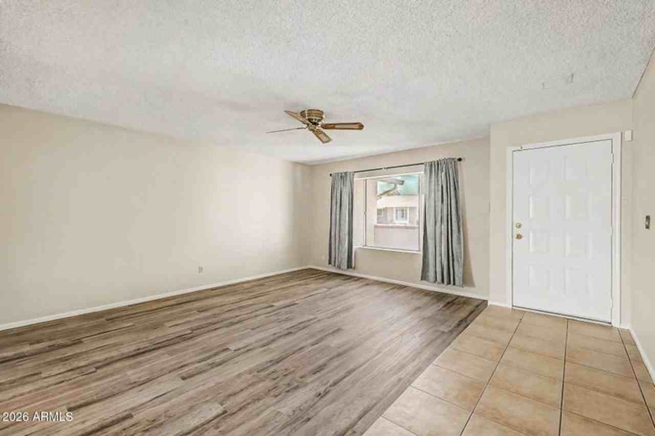5733 W Mescal St - Photo 2 of 17