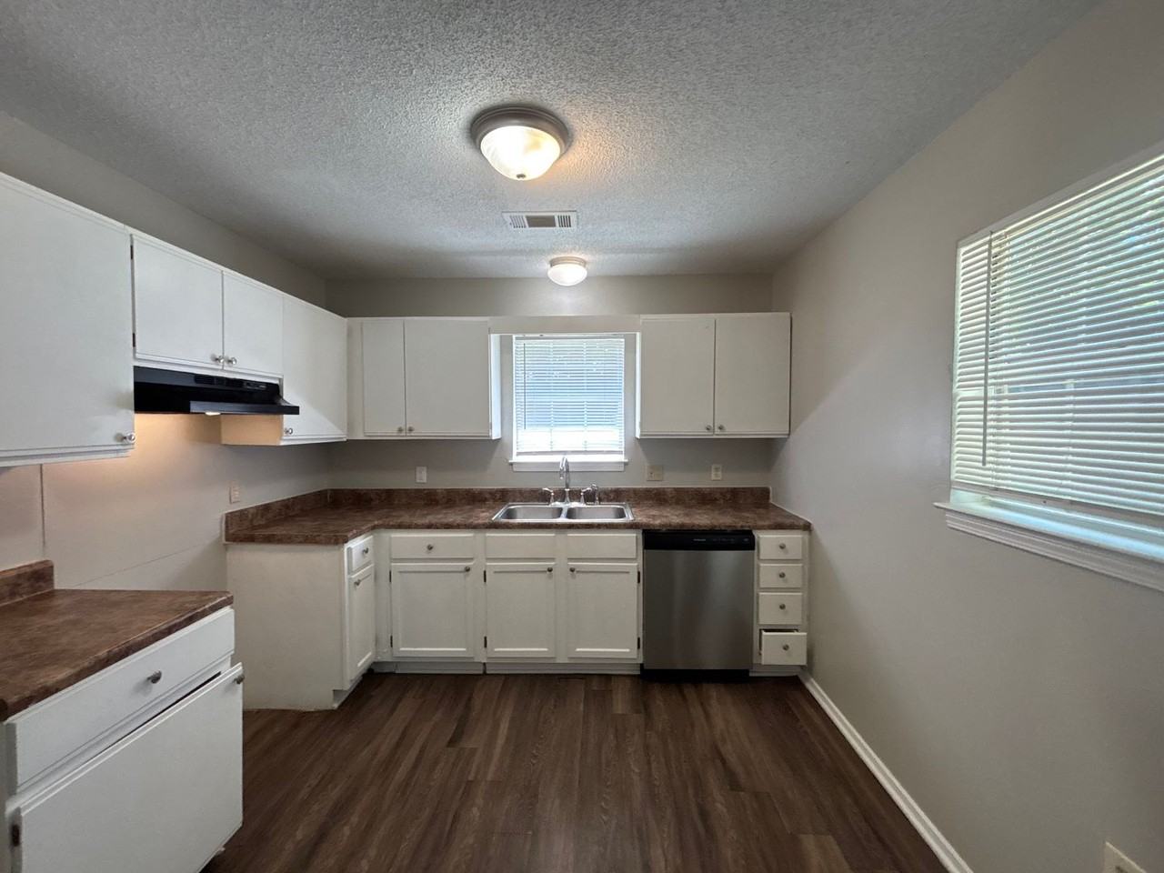 5015 French Bend Ln - Photo 7 of 18