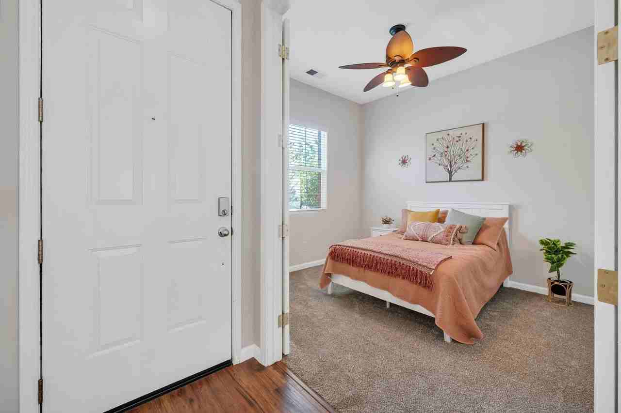10577 Eagle Falls Way - Photo 7 of 40