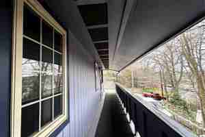 featured image of 318 E 6th St