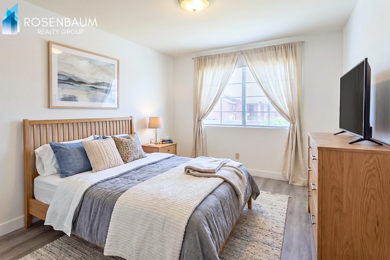 1081 Canary Dr - Photo 6 of 16