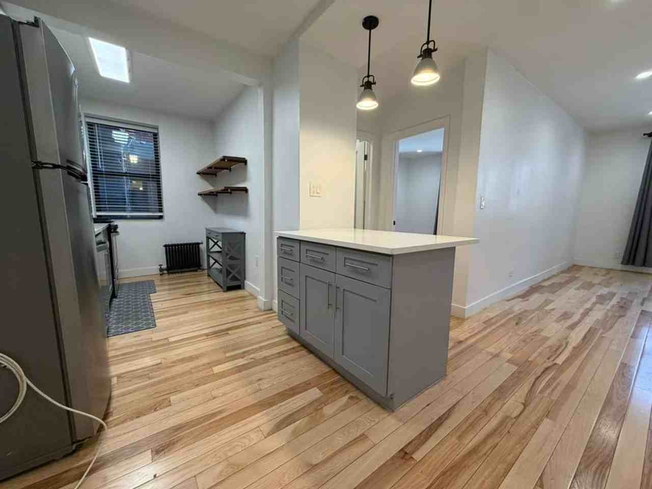 312 Main St #1H - Photo 5 of 9