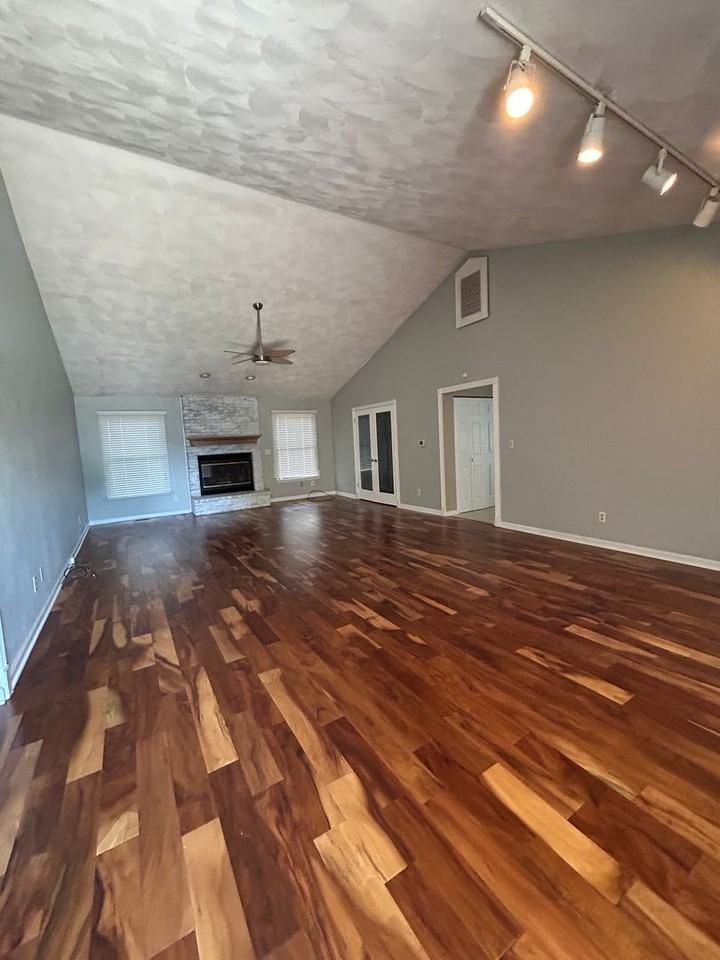 21 Archview Dr - Photo 2 of 19