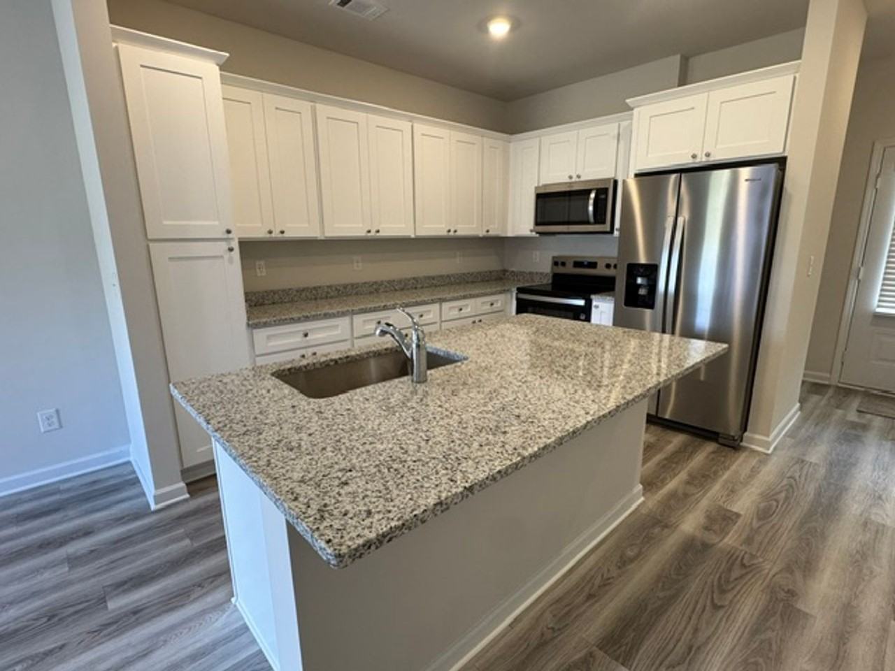 234 Rooker Dr - Photo 3 of 13