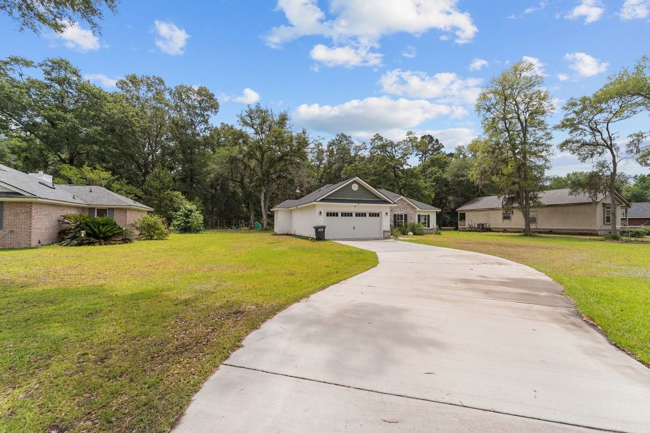 491 Lake Rosalind Dr - Photo 2 of 41