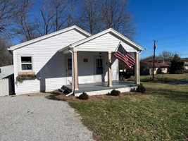 featured image of 930 N Main St