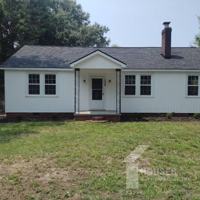 featured image of 130 Ellison St