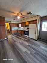 371 W 12th St Apt 17 - Photo 1 of 1