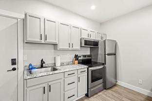 512 2nd Ave N #109 - Photo 1 of 1