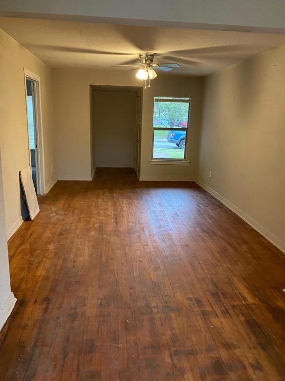 6620 Hollis Ave - Photo 5 of 6