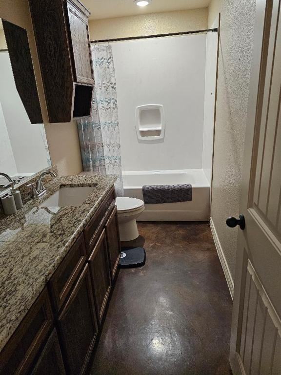 1315 Greens Private Dr - Photo 2 of 12