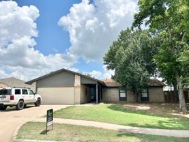 5603 Nw Wilfred Dr - Photo 1 of 1