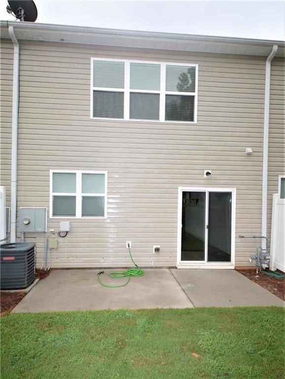 4724 Beacon Ridge Ln - Photo 4 of 24