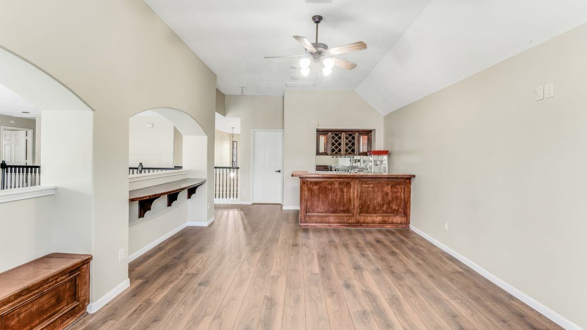 11405 Starlight Bay St - Photo 3 of 10