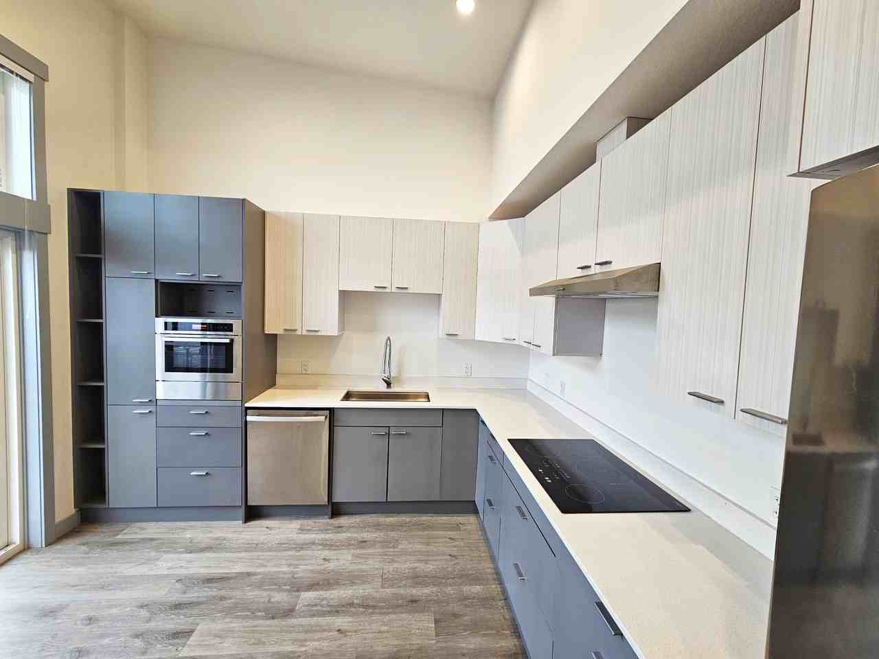 Parkhill II - Photo 2 of 15