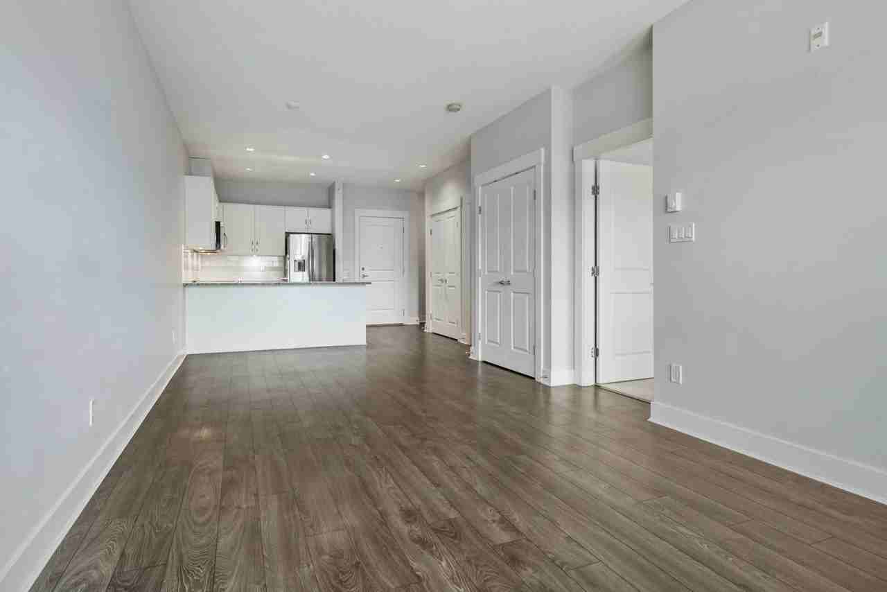 20728 Willoughby Town Centre Drive #410 - Photo 4 of 12