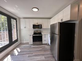 featured image of 128 Wentworth St N