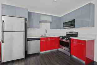 1321 West 36th Place #3 - Photo 1 of 1