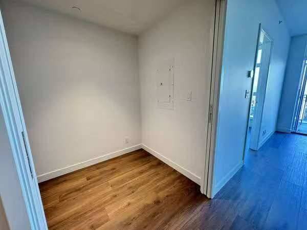 720 Farrow Street #0000 - Photo 4 of 7