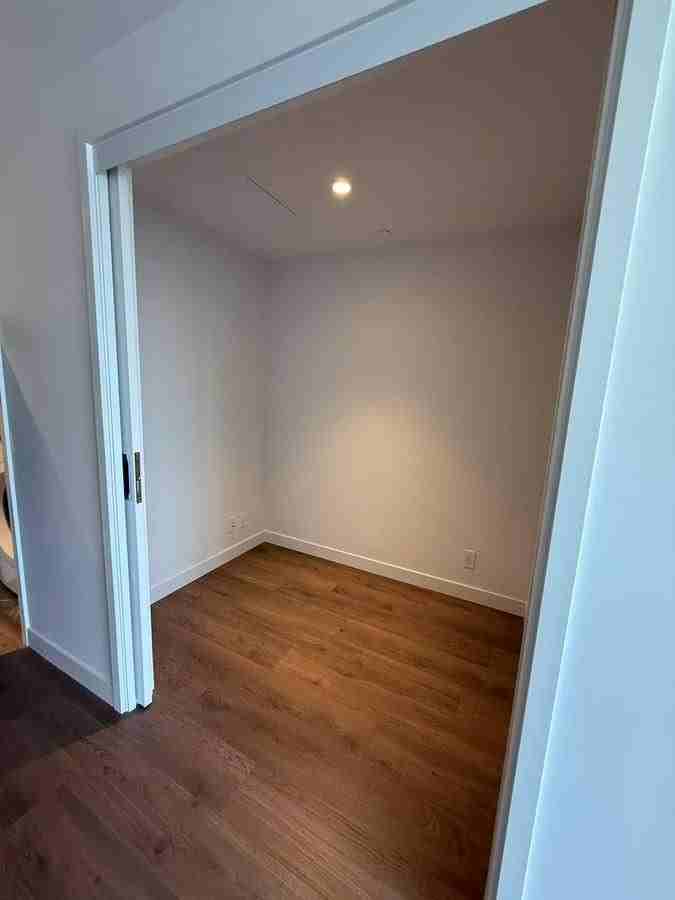 720 Farrow Street #0000 - Photo 5 of 7