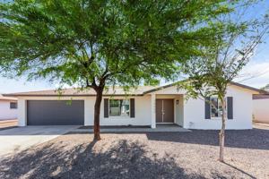 featured image of 14009 N 42nd Dr