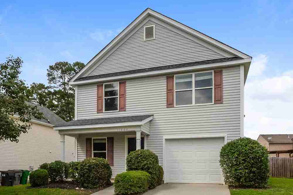 11804 Kilrush Dr - Photo 4 of 17