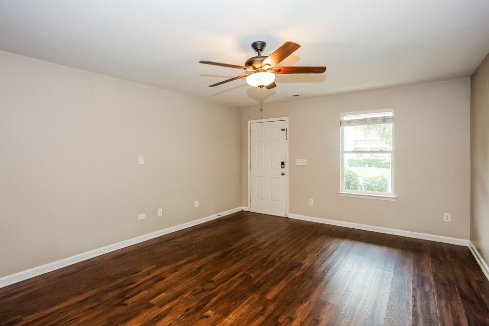 11804 Kilrush Dr - Photo 7 of 17