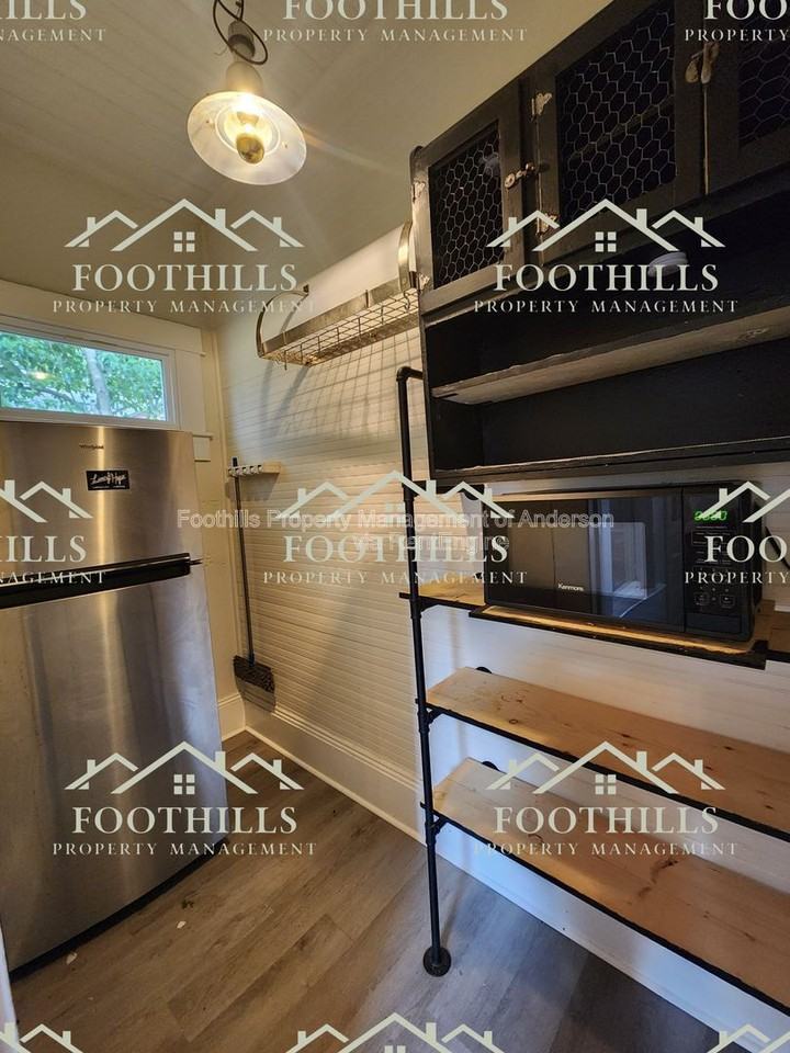 1208 W Whitner St - Photo 6 of 19
