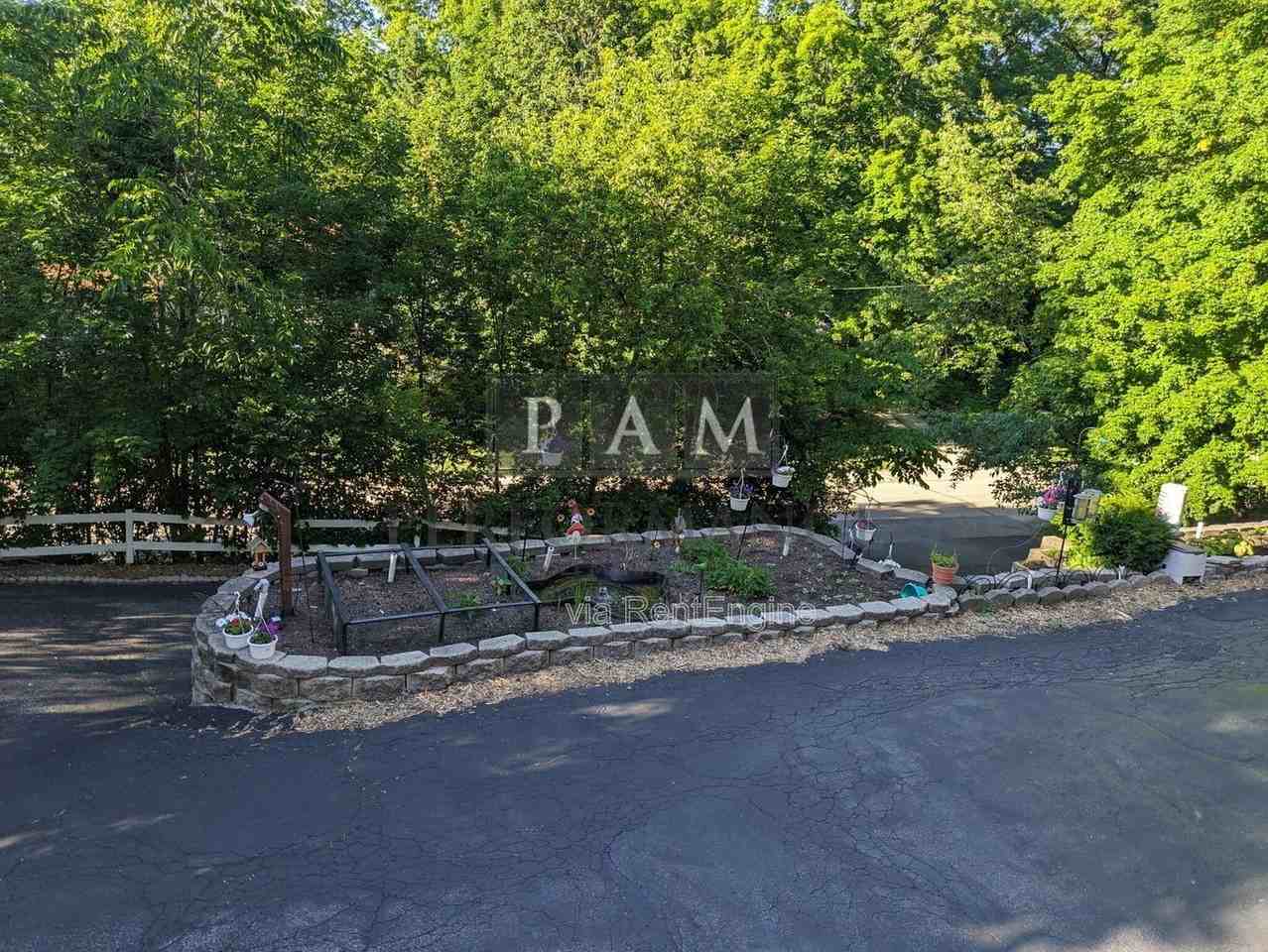 21225 Mary Lynn Dr - Photo 2 of 23
