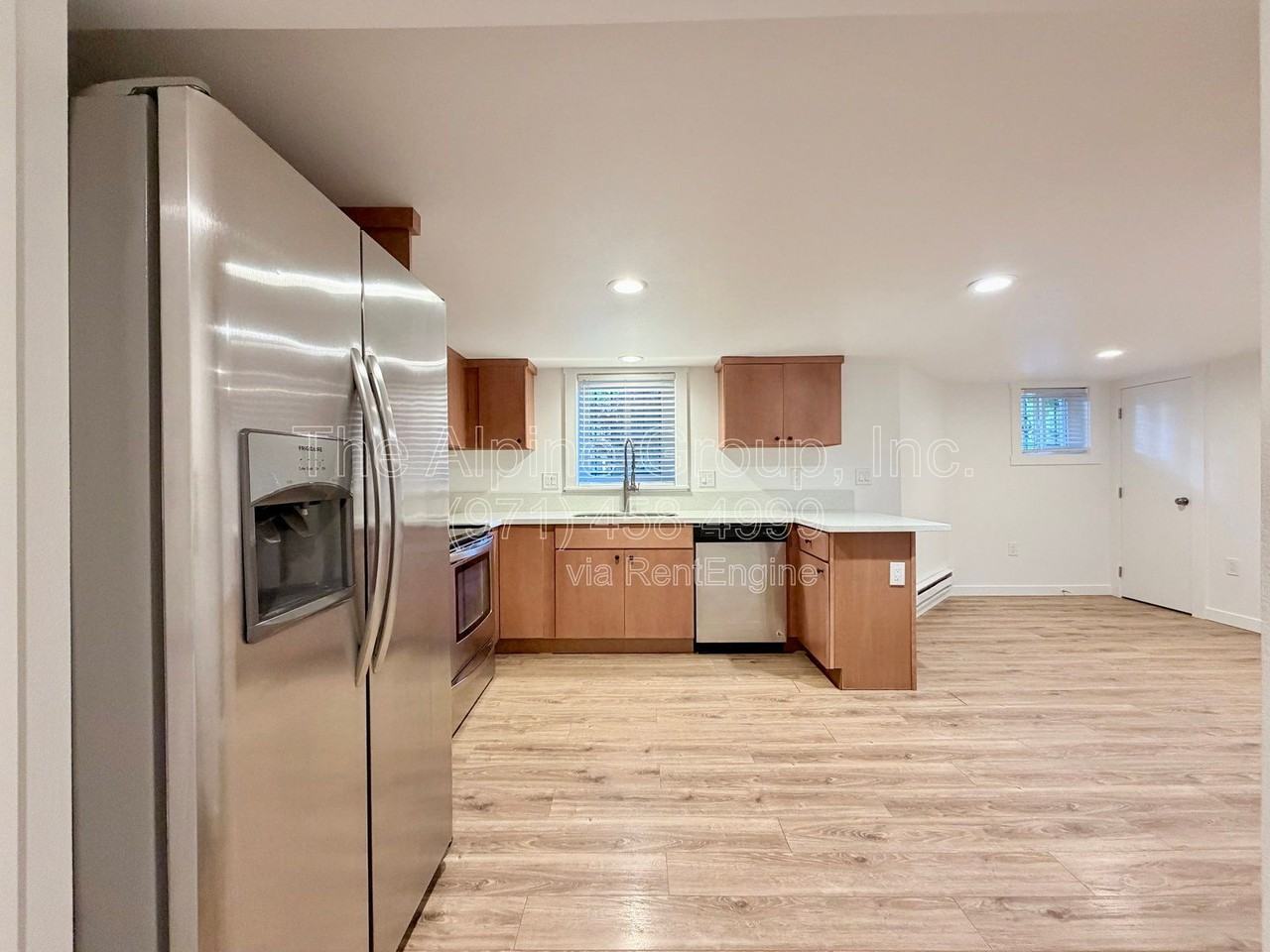 2803 Sw 1st Ave #B - Photo 3 of 11