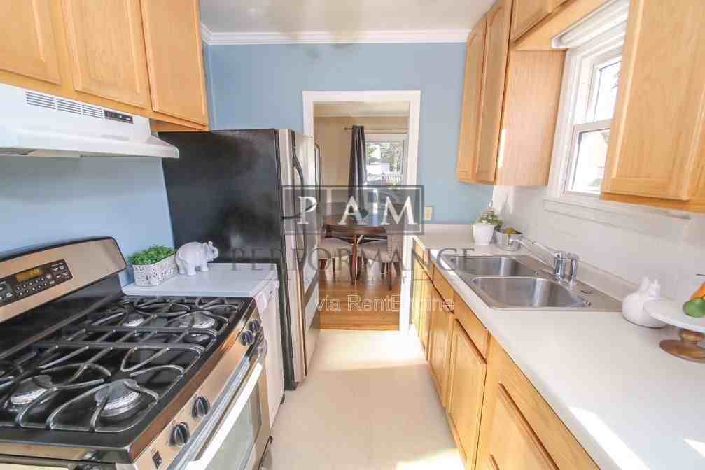 4795 N Idlewild Ave - Photo 6 of 18