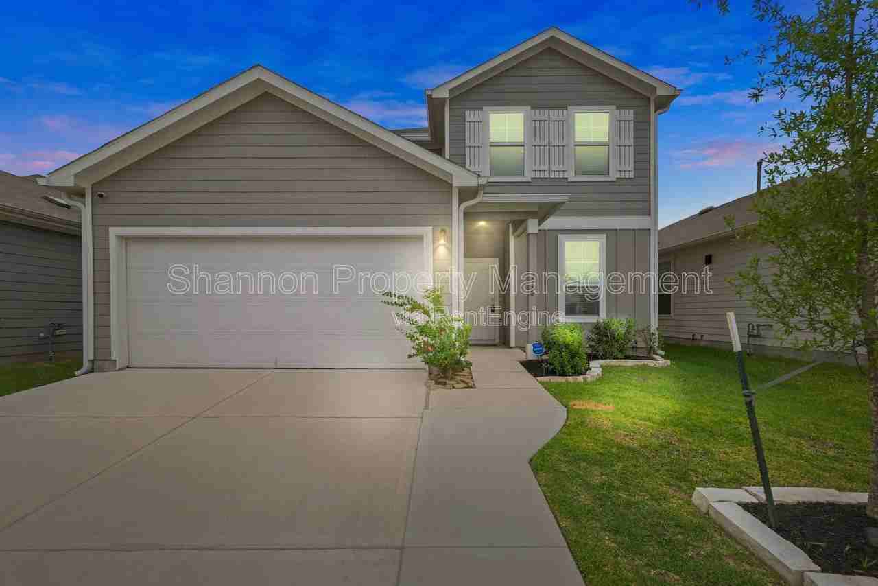 5730 Finely Run St - Photo 2 of 33