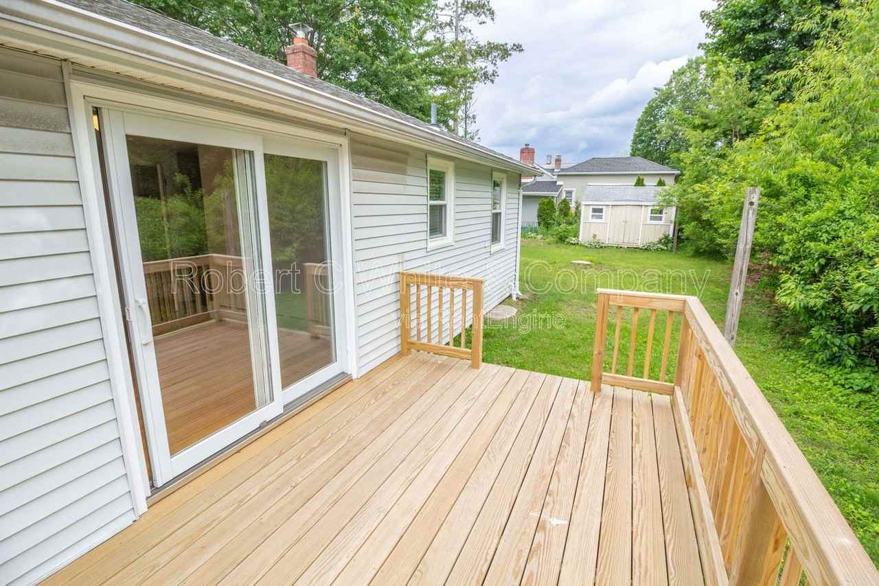 63 Columbus Ave - Photo 5 of 37