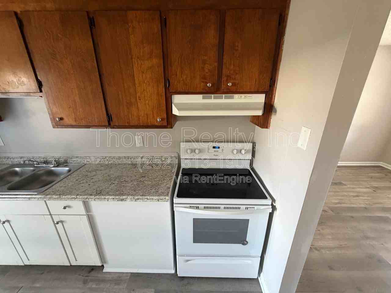 520 Keen St #B - Photo 6 of 14