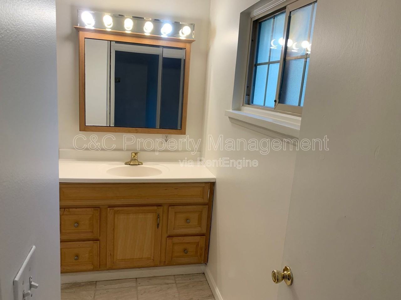 1699 S Blaney Ave - Photo 7 of 14